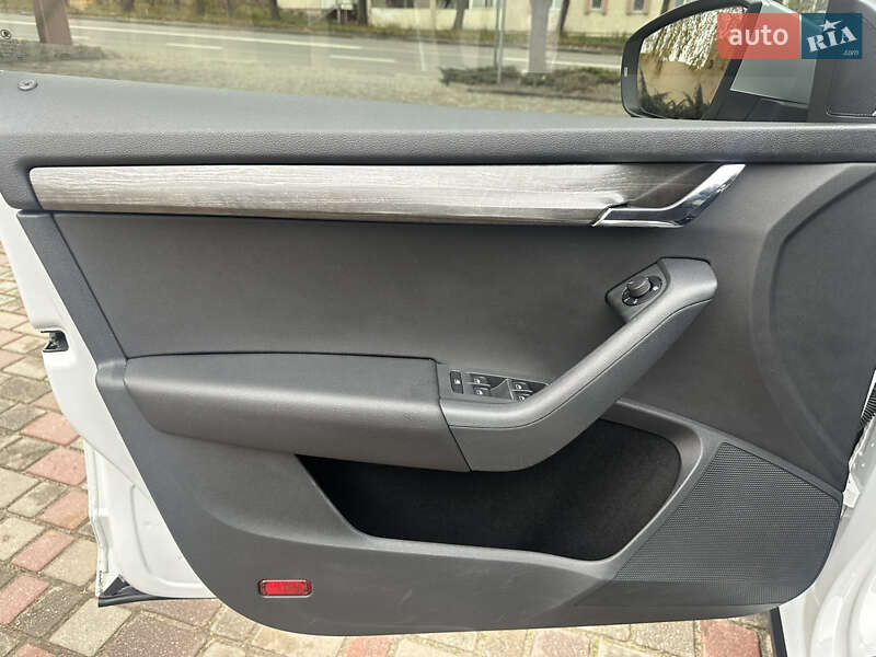 Універсал Skoda Octavia Scout 2015 в Рівному