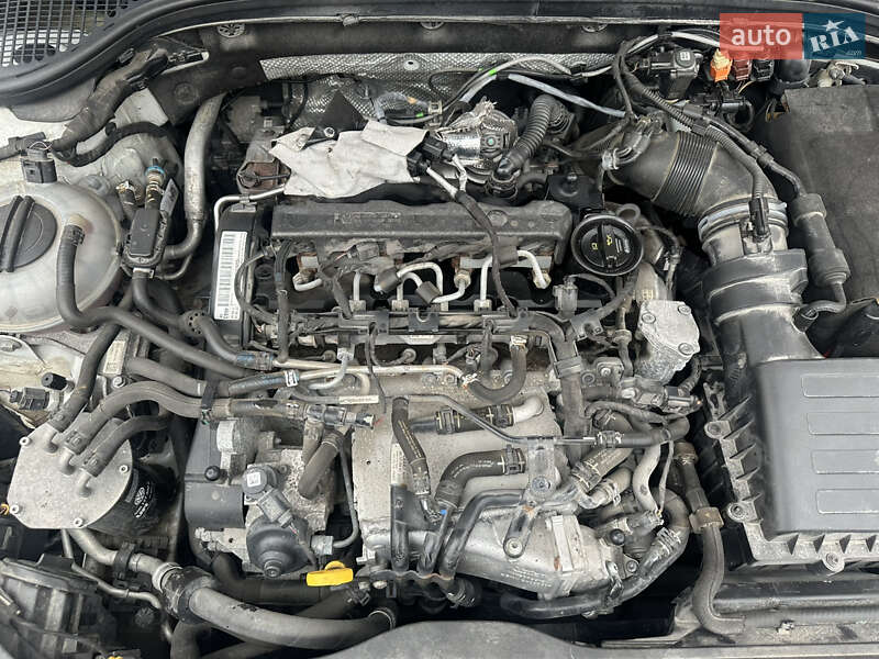 Універсал Skoda Octavia Scout 2015 в Рівному