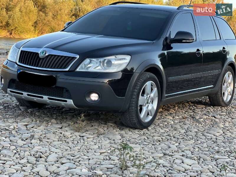 Универсал Skoda Octavia Scout 2011 в Виноградове фото Универсал Skoda Octavia Scout 2011 в Виноградове
