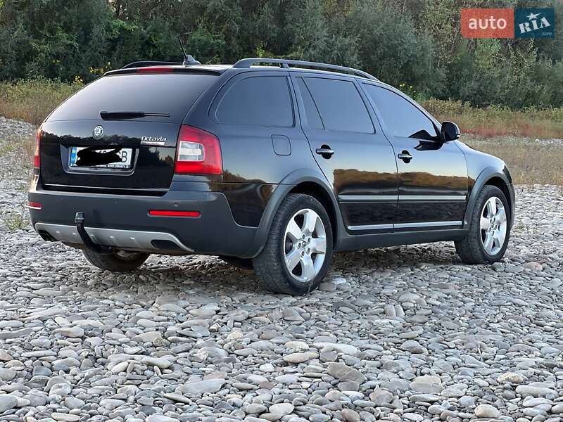 Универсал Skoda Octavia Scout 2011 в Виноградове фото 19 Универсал Skoda Octavia Scout 2011 в Виноградове