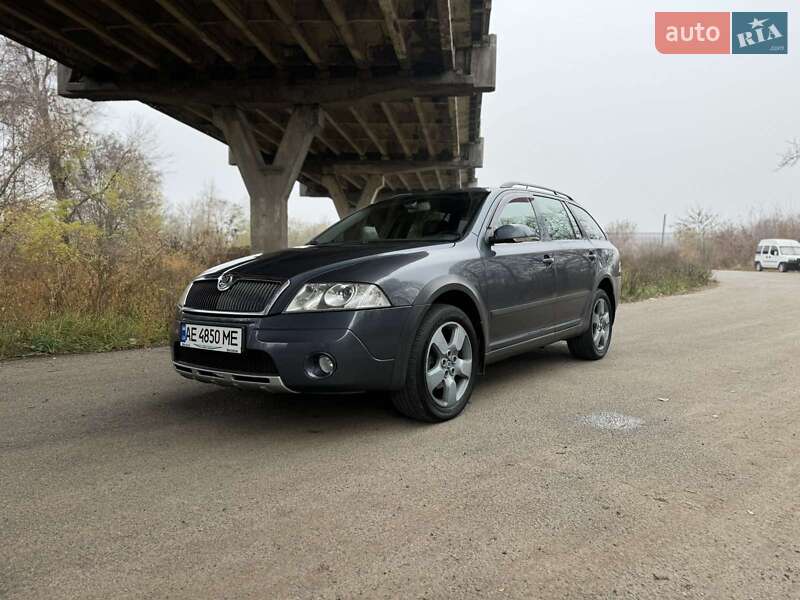 Універсал Skoda Octavia Scout 2008 в Дніпрі