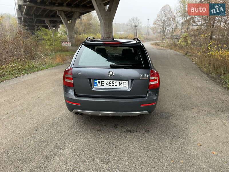 Універсал Skoda Octavia Scout 2008 в Дніпрі