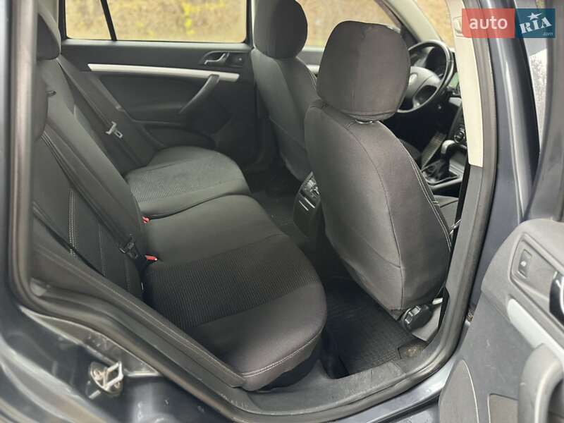 Універсал Skoda Octavia Scout 2008 в Дніпрі
