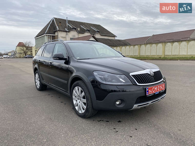 Универсал Skoda Octavia Scout 2011 в Калуше