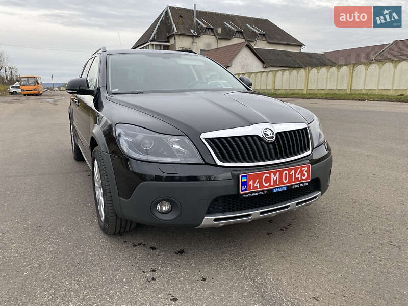 Универсал Skoda Octavia Scout 2011 в Калуше