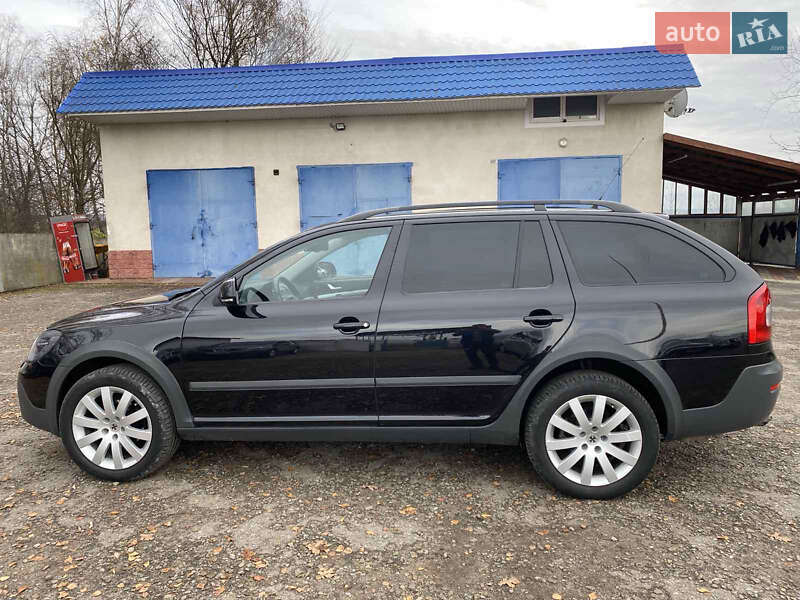 Универсал Skoda Octavia Scout 2011 в Калуше