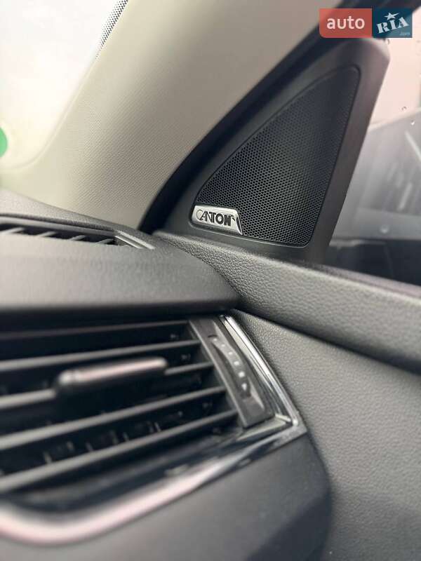 Універсал Skoda Octavia Scout 2016 в Києві фото 16 Універсал Skoda Octavia Scout 2016 в Києві