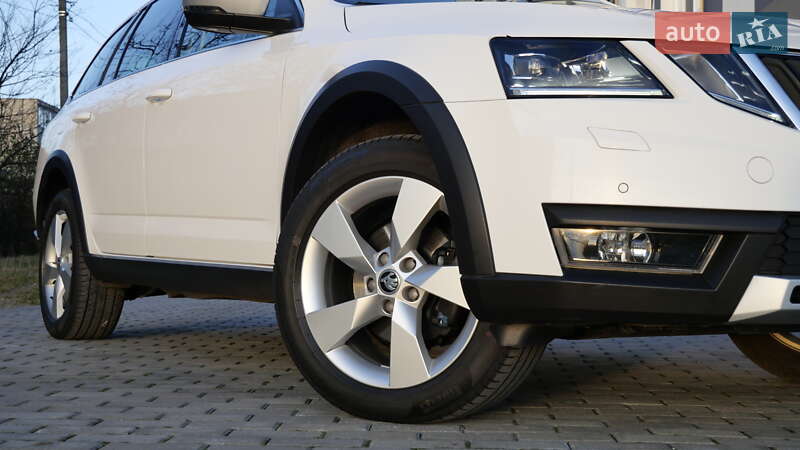Универсал Skoda Octavia Scout 2019 в Львове