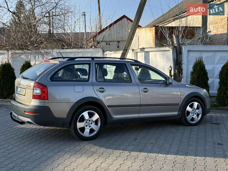 Универсал Skoda Octavia Scout 2010 в Луцке