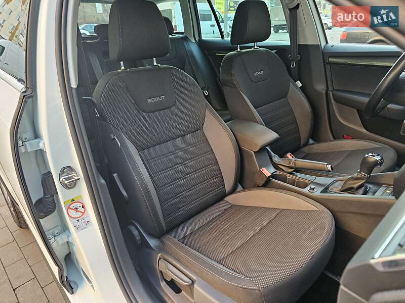 Универсал Skoda Octavia Scout 2017 в Киеве фото 48 Универсал Skoda Octavia Scout 2017 в Киеве