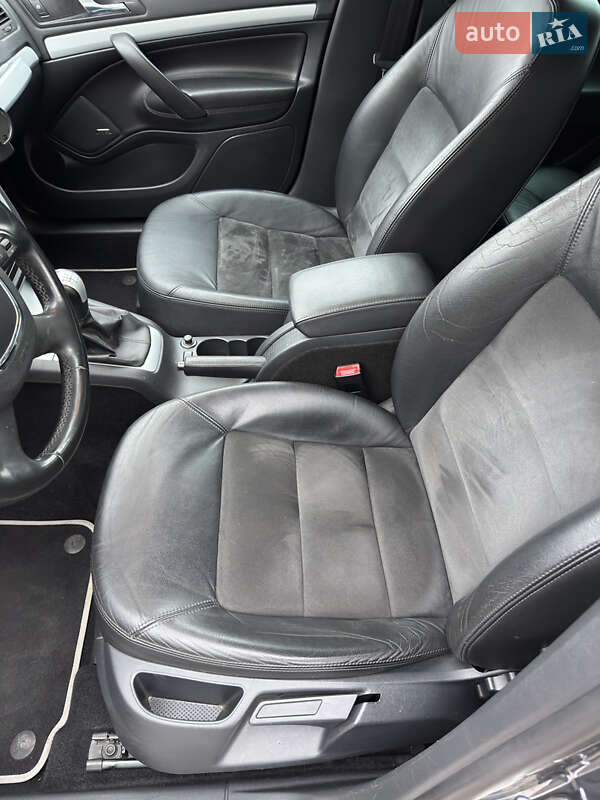 Универсал Skoda Octavia Scout 2010 в Ахтырке