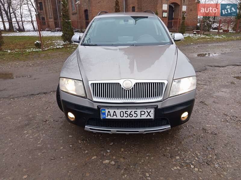 Универсал Skoda Octavia Scout 2008 в Ивано-Франковске