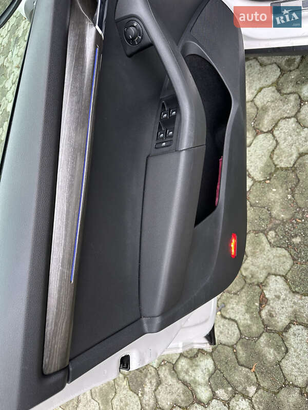 Универсал Skoda Octavia Scout 2018 в Дубно