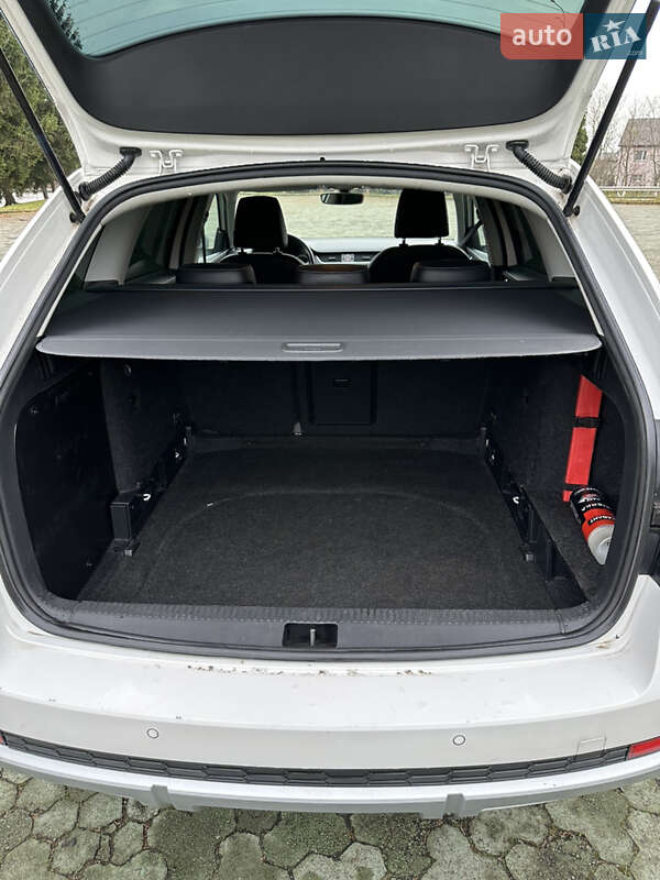 Универсал Skoda Octavia Scout 2018 в Дубно