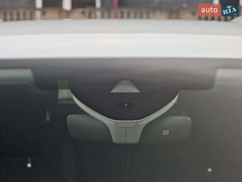 Универсал Skoda Octavia Scout 2018 в Луцке фото 9 Универсал Skoda Octavia Scout 2018 в Луцке