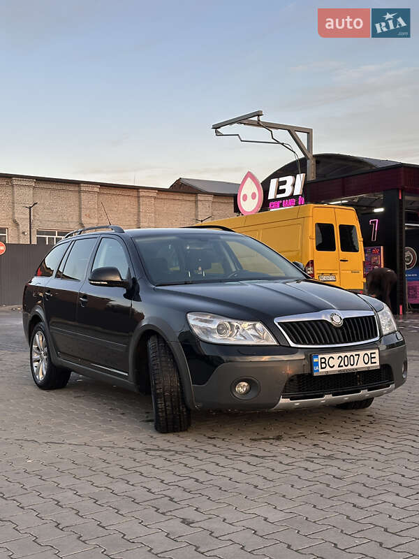 Универсал Skoda Octavia Scout 2010 в Славском