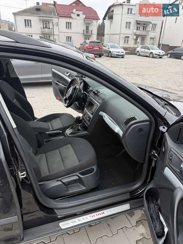 Универсал Skoda Octavia Scout 2010 в Славском