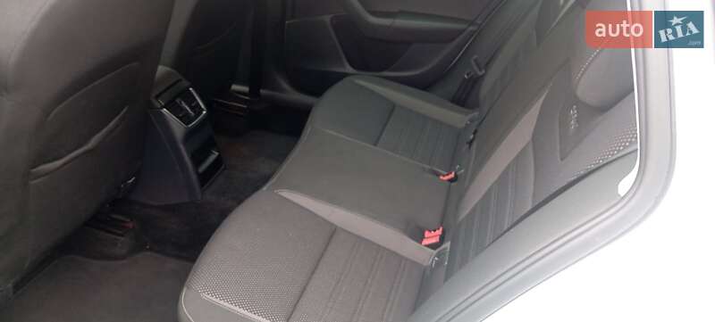 Универсал Skoda Octavia Scout 2015 в Бобровице