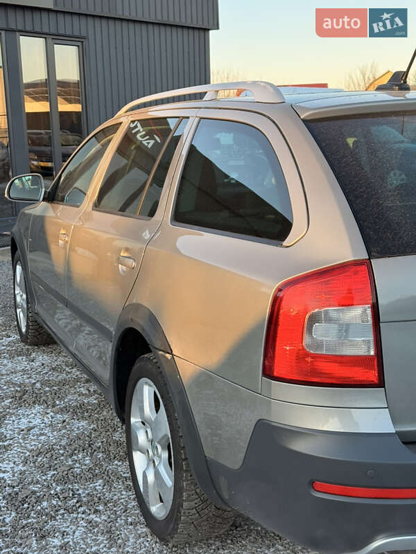 Универсал Skoda Octavia Scout 2013 в Староконстантинове фото 15 Универсал Skoda Octavia Scout 2013 в Староконстантинове