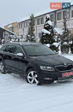 Универсал Skoda Octavia Scout 2016 в Стрые