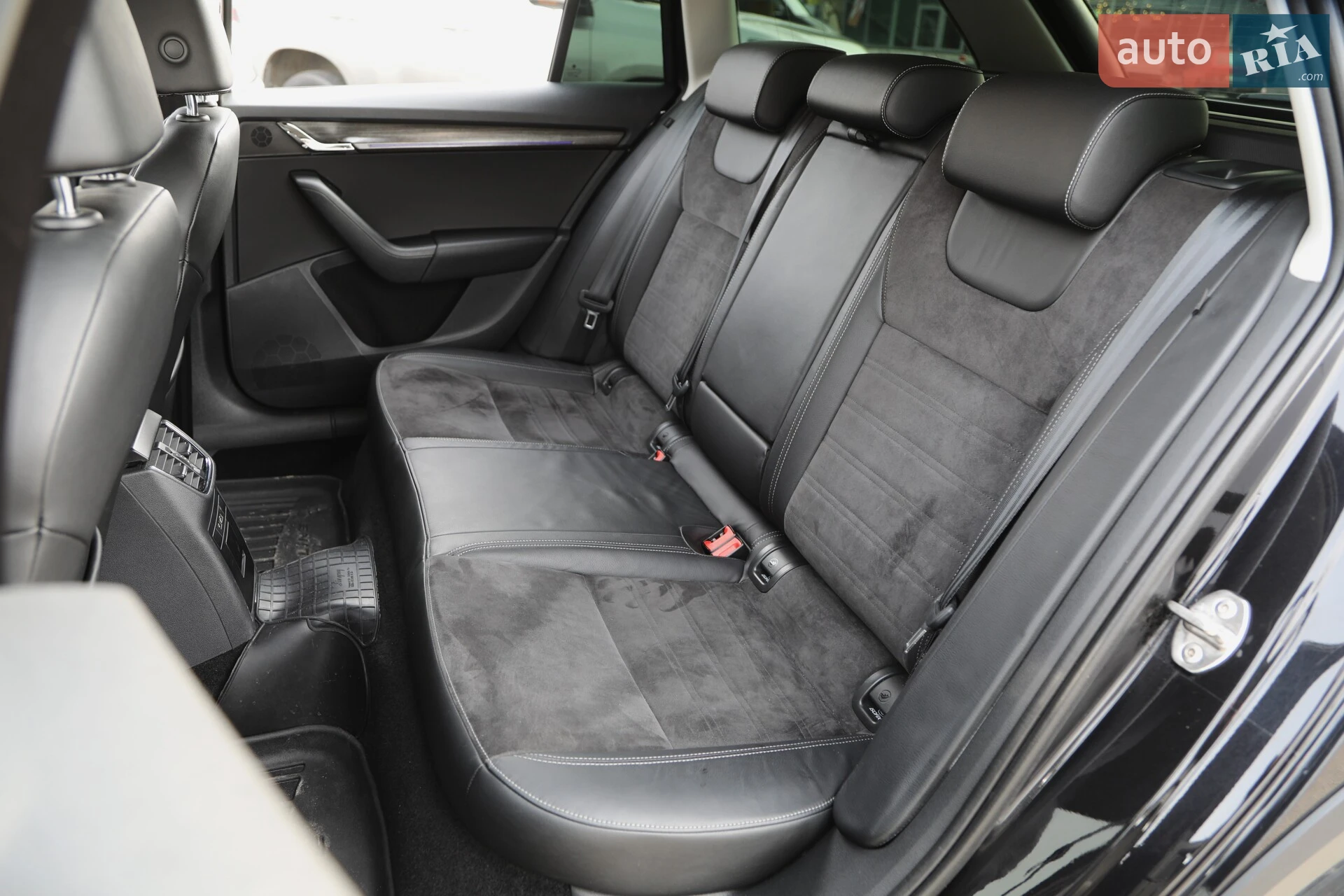 2020 Skoda Octavia - мініатюра 10
