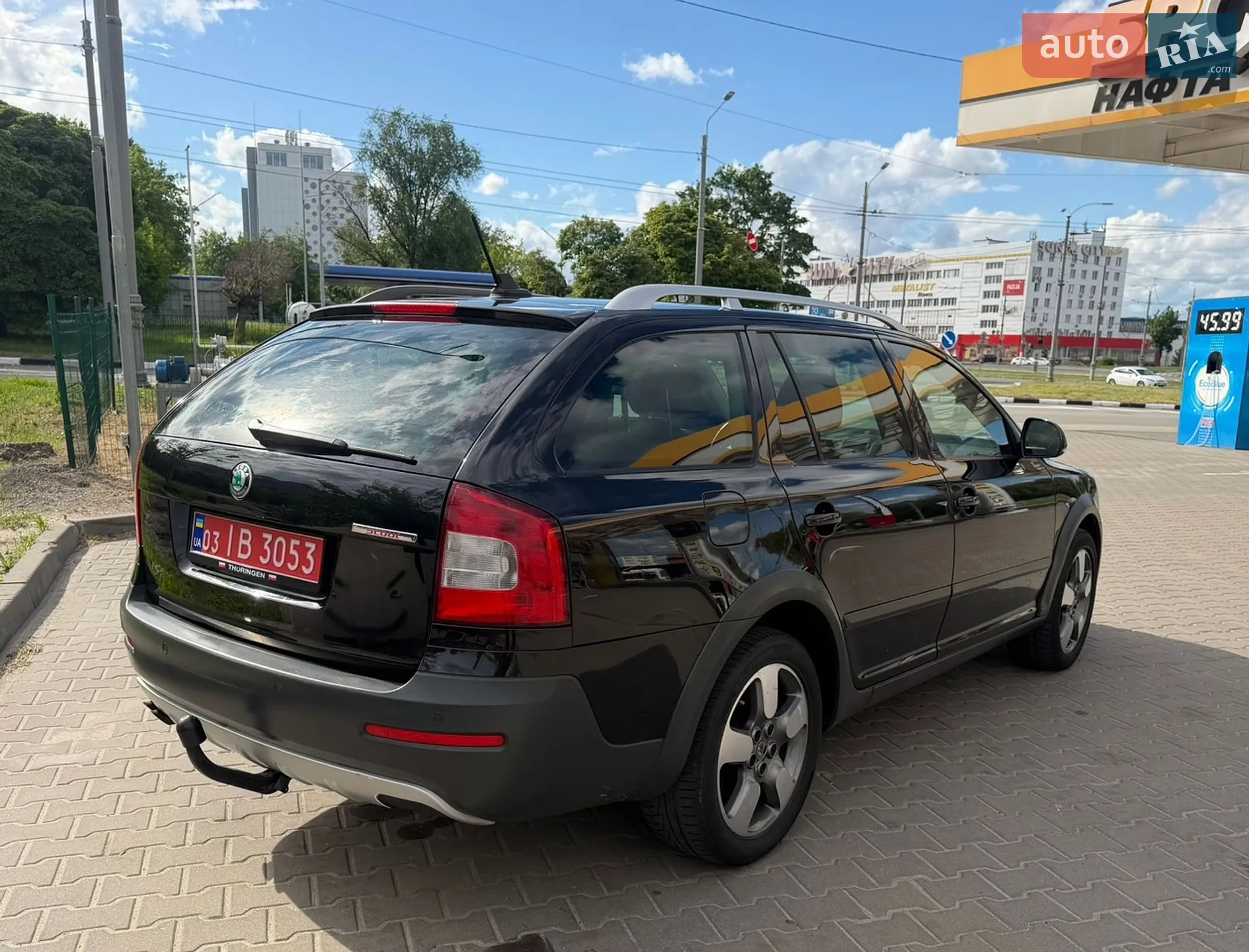 2010 Skoda Octavia - мініатюра 14