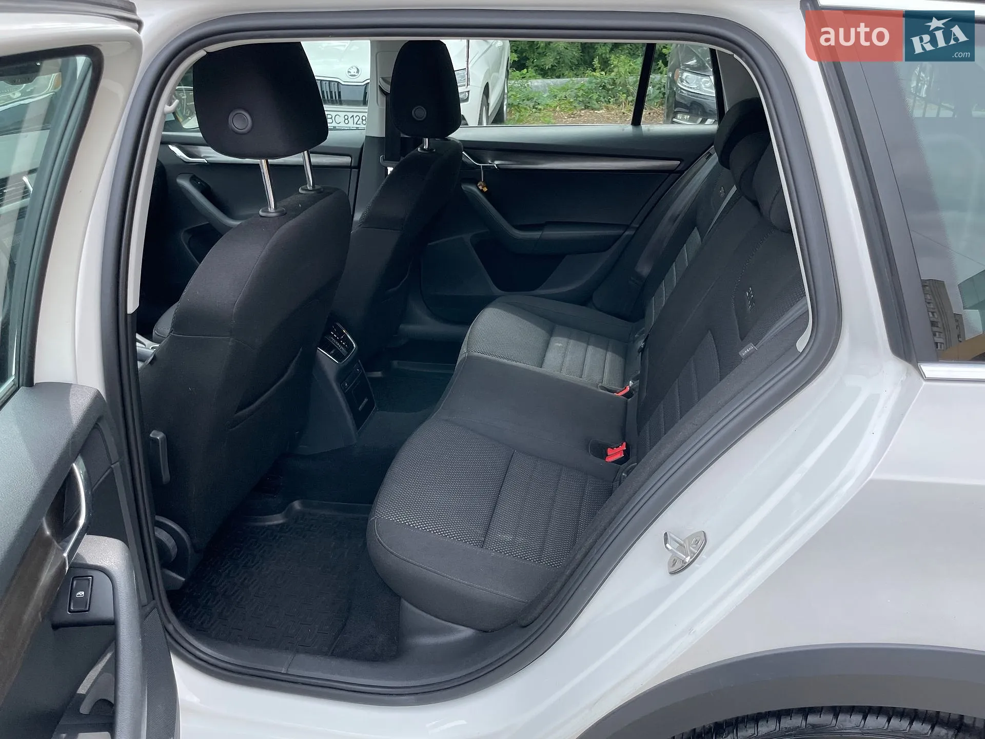 2016 Skoda Octavia - мініатюра 6