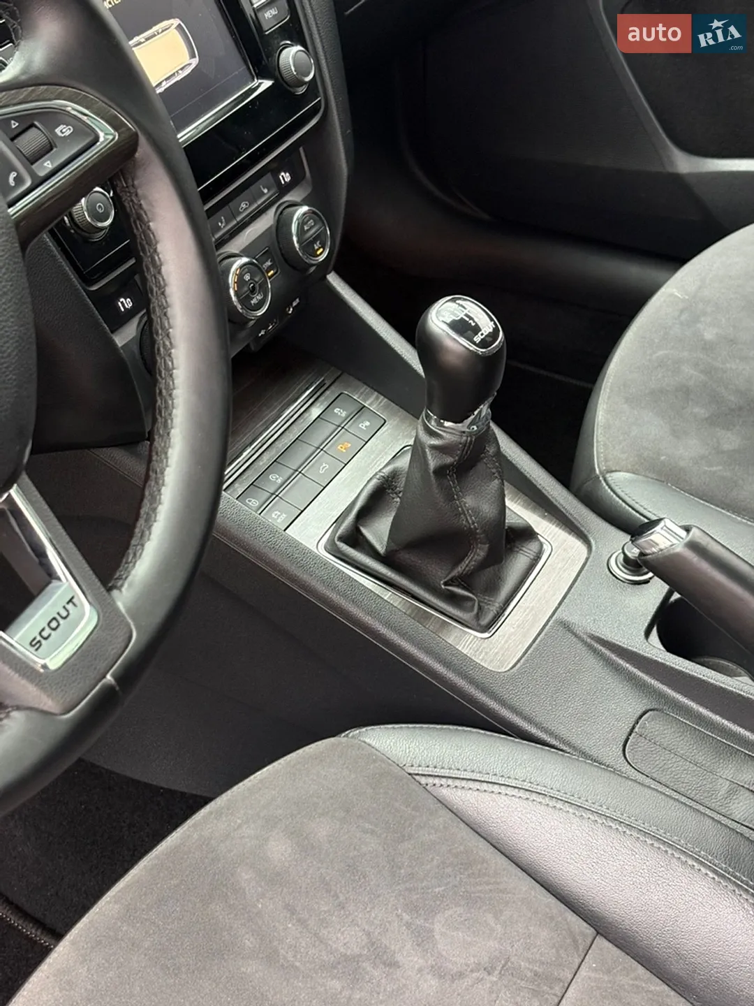 2016 Skoda Octavia - мініатюра 18