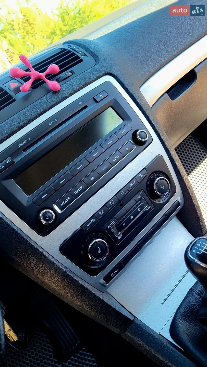 2012 Skoda Octavia - мініатюра 10