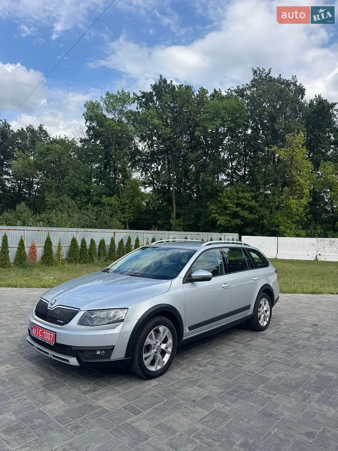 2015 Skoda Octavia - фото 1