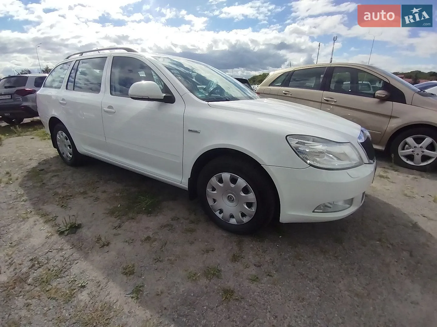 2011 Skoda Octavia - мініатюра 9