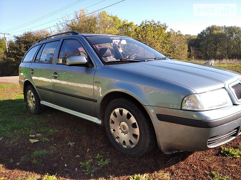 Skoda Octavia Tour