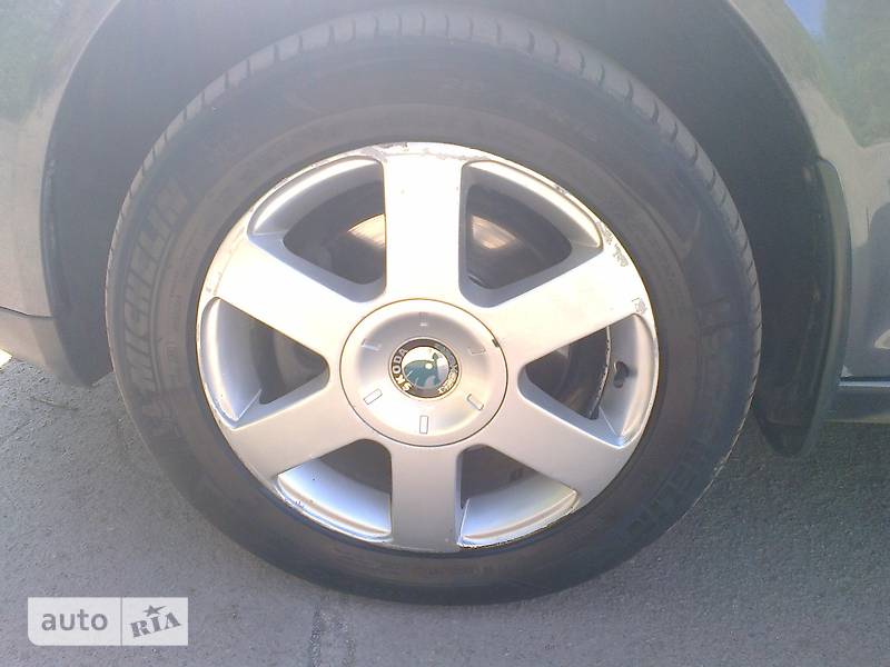 Седан Skoda Octavia 2007 в Кривом Роге