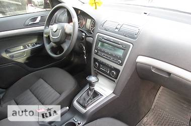 Хэтчбек Skoda Octavia 2012 в 
