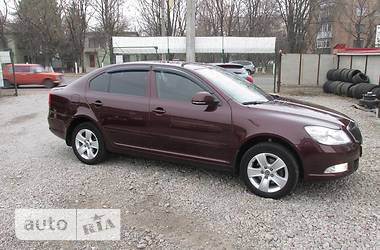 Хэтчбек Skoda Octavia 2012 в 