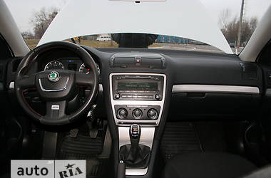 Седан Skoda Octavia 2012 в Киеве