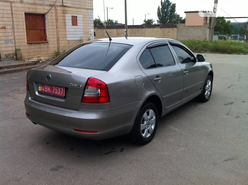 Седан Skoda Octavia 2010 в 