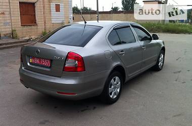 Седан Skoda Octavia 2010 в 