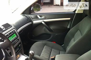 Седан Skoda Octavia 2010 в 