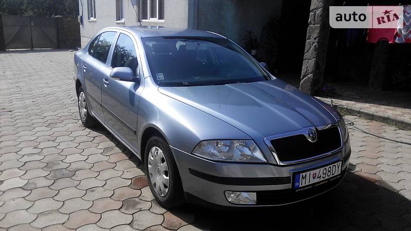 Седан Skoda Octavia 2006 в Ужгороде