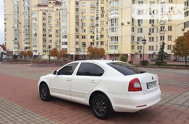 Седан Skoda Octavia 2010 в 