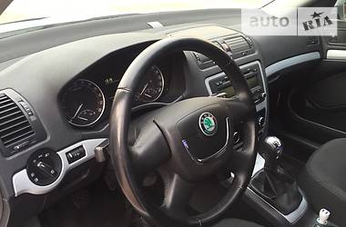 Седан Skoda Octavia 2010 в 