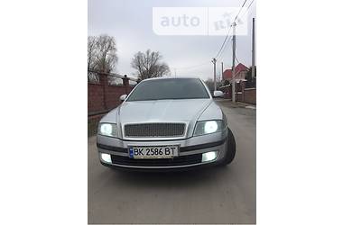 Седан Skoda Octavia 2005 в Ровно