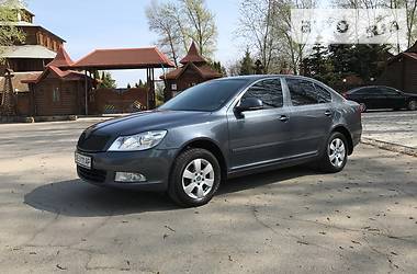 Седан Skoda Octavia 2012 в Днепре