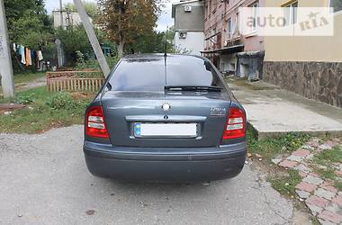 Хэтчбек Skoda Octavia 2006 в Сокирянах