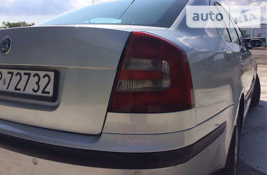 Седан Skoda Octavia 2005 в Косове