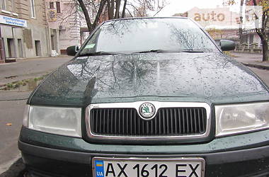 Седан Skoda Octavia 2001 в Харькове