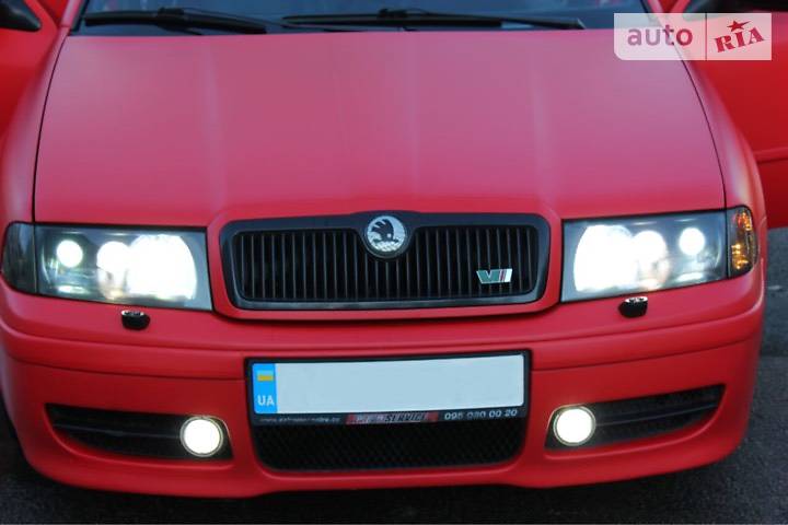 Хэтчбек Skoda Octavia 2001 в Киеве