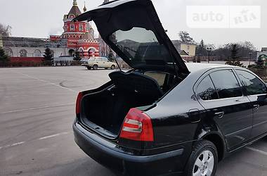 Седан Skoda Octavia 2009 в 