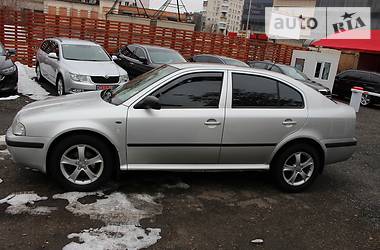 Седан Skoda Octavia 2005 в Киеве